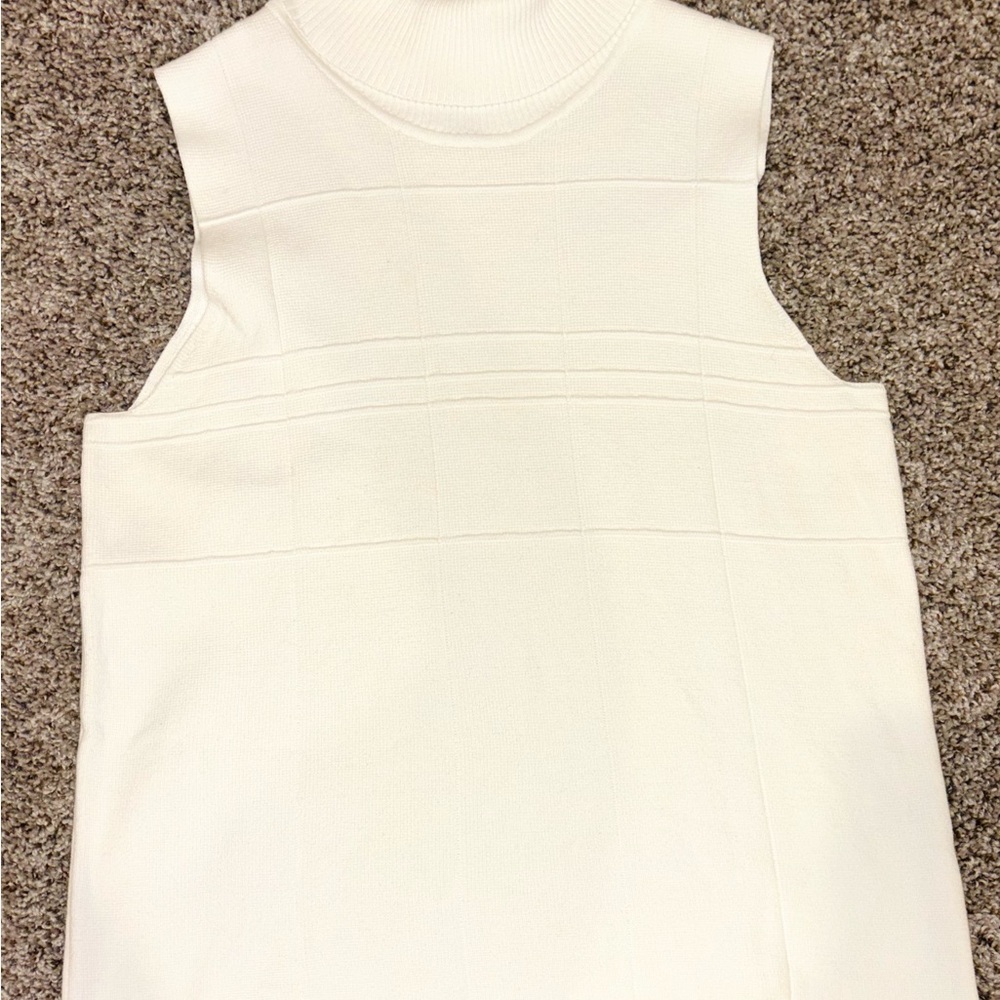 Christopher & Banks Cream Sleeveless Tank Top